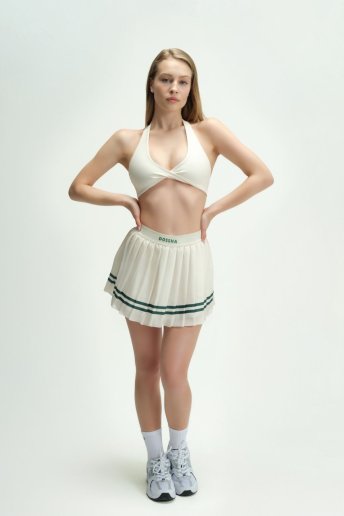 COURT KISS BEJ ETEK - Dossha